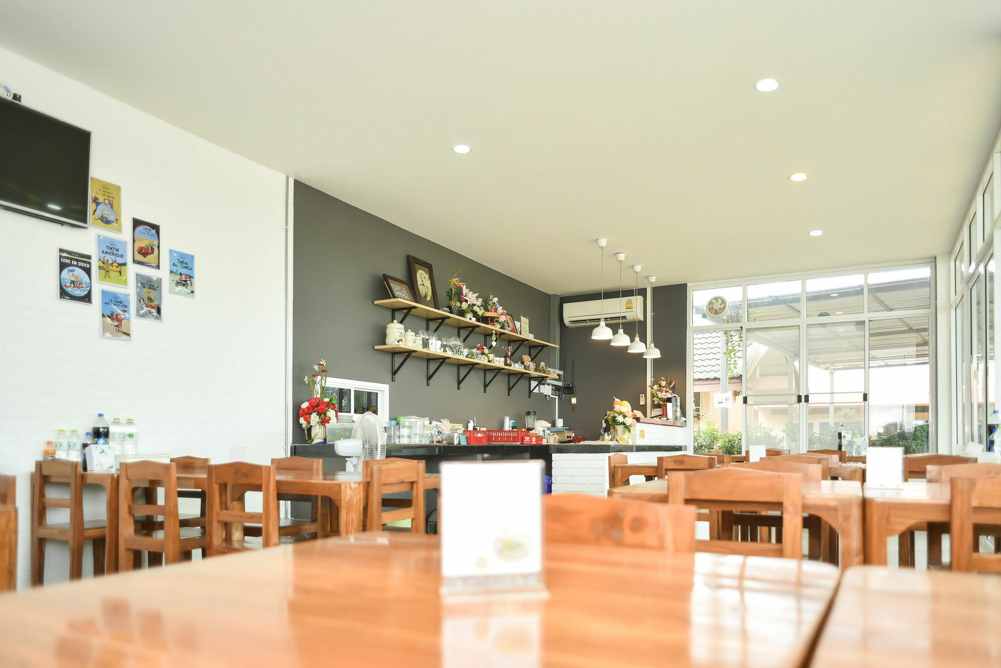 Hotel The Garage Chiang Rai Exterior foto
